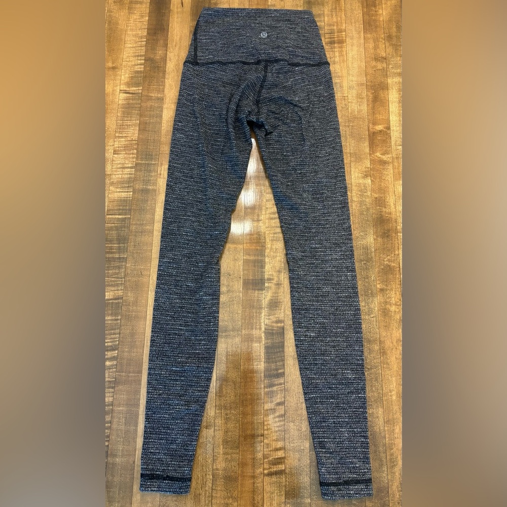 Lululemon Align 28” high rise leggings size 4